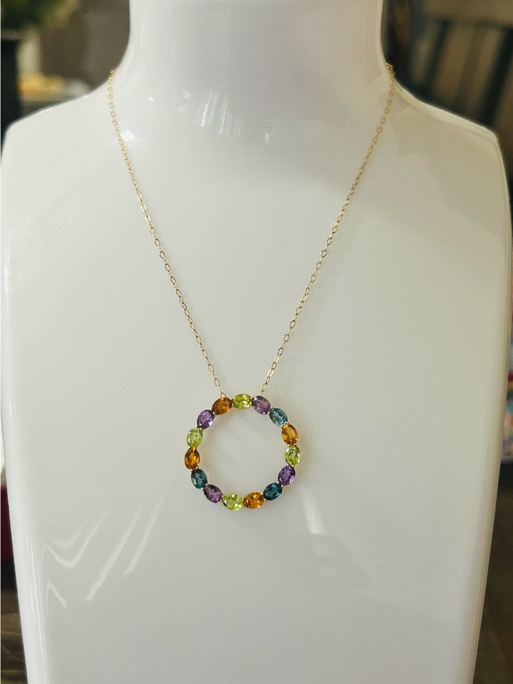 Japan K18 18K Gold 2.70 CTW Multicolor Sapphire Circle Pendant Necklace 17-18”